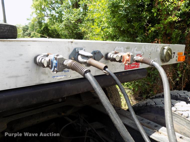 image for item DA6078 2006 Transcraft Eagle RS2 drop deck trailer