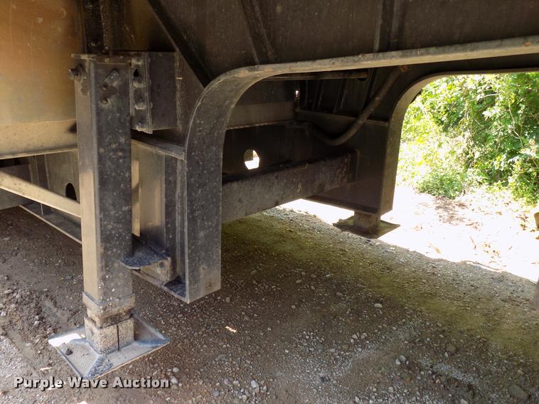 image for item DA6078 2006 Transcraft Eagle RS2 drop deck trailer