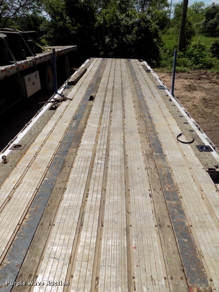 image for item DA6078 2006 Transcraft Eagle RS2 drop deck trailer