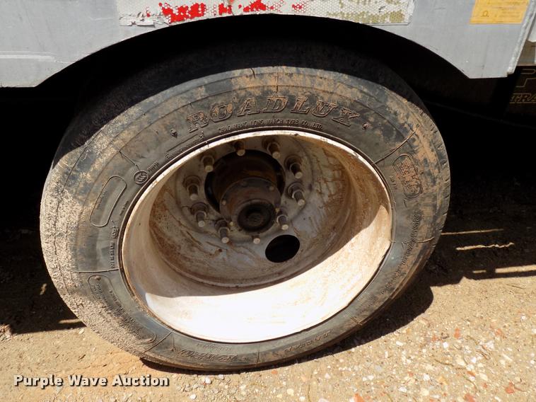 image for item DA6078 2006 Transcraft Eagle RS2 drop deck trailer