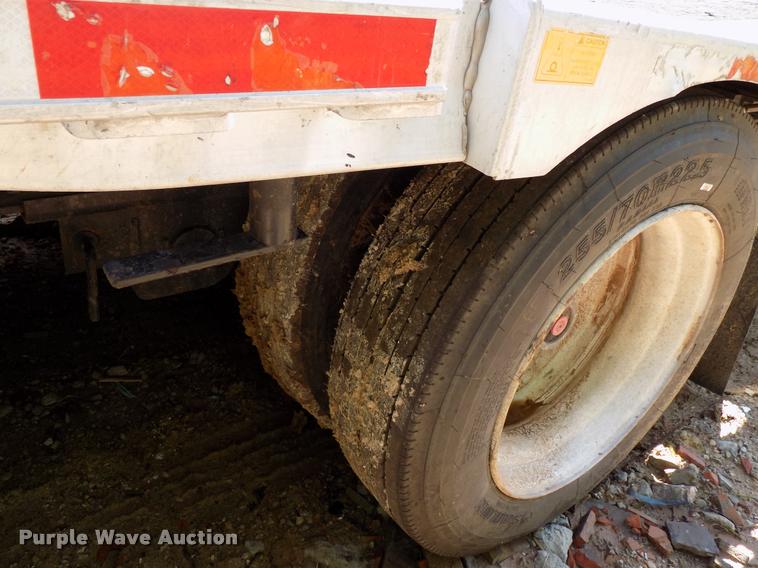 image for item DA6078 2006 Transcraft Eagle RS2 drop deck trailer