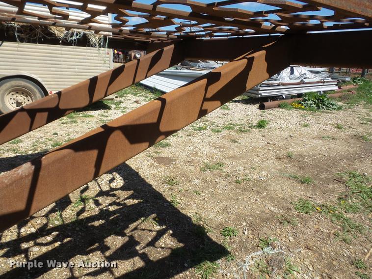 image for item DA8033 1979 Hobbs flatbed trailer