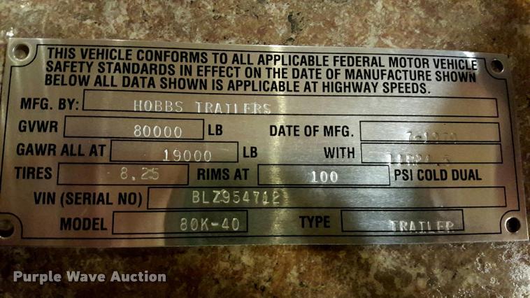 image for item DA8033 1979 Hobbs flatbed trailer