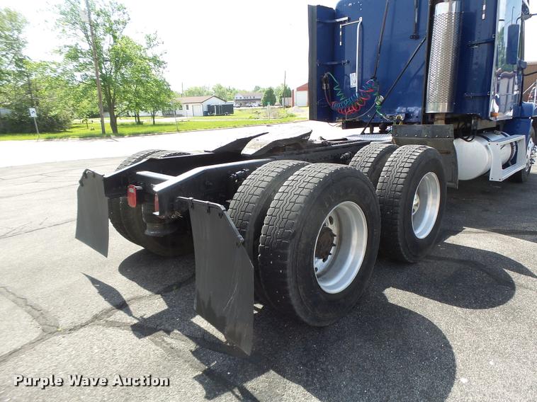 image for item DB1317 1999 Freightliner Century Class semi truck