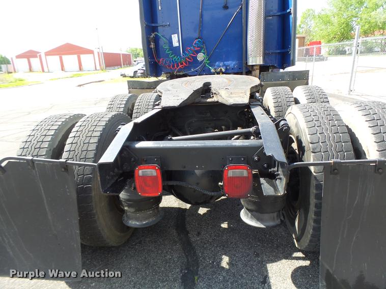 image for item DB1317 1999 Freightliner Century Class semi truck