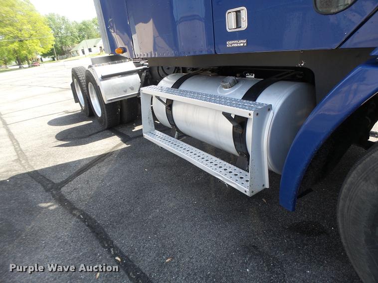 image for item DB1317 1999 Freightliner Century Class semi truck