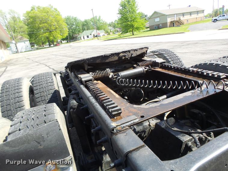 image for item DB1317 1999 Freightliner Century Class semi truck