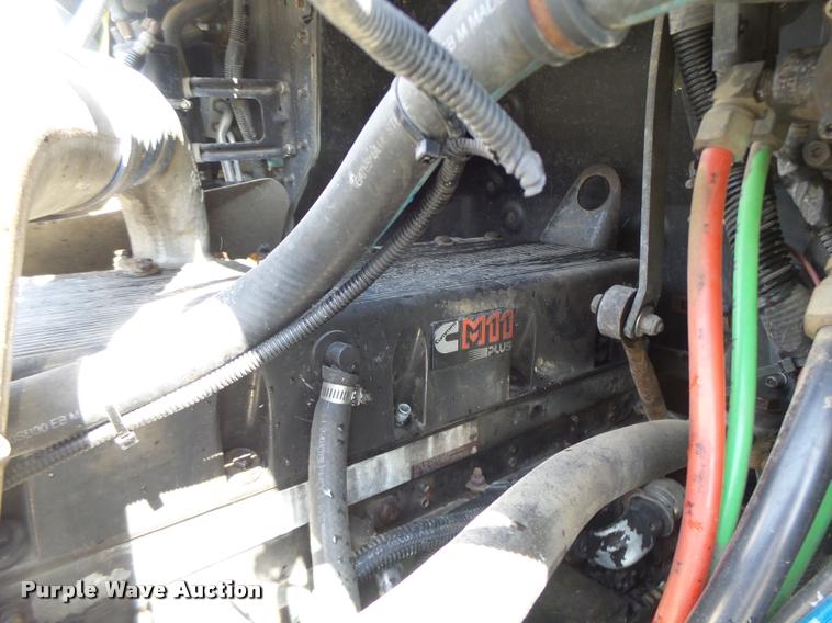 image for item DB1317 1999 Freightliner Century Class semi truck