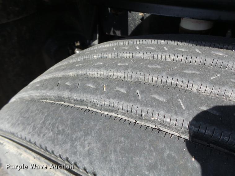 image for item DB1317 1999 Freightliner Century Class semi truck