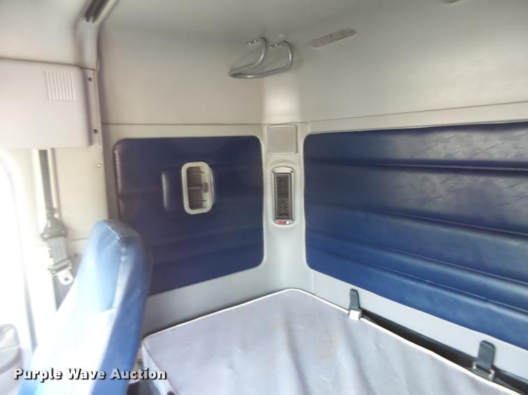 image for item DB1317 1999 Freightliner Century Class semi truck