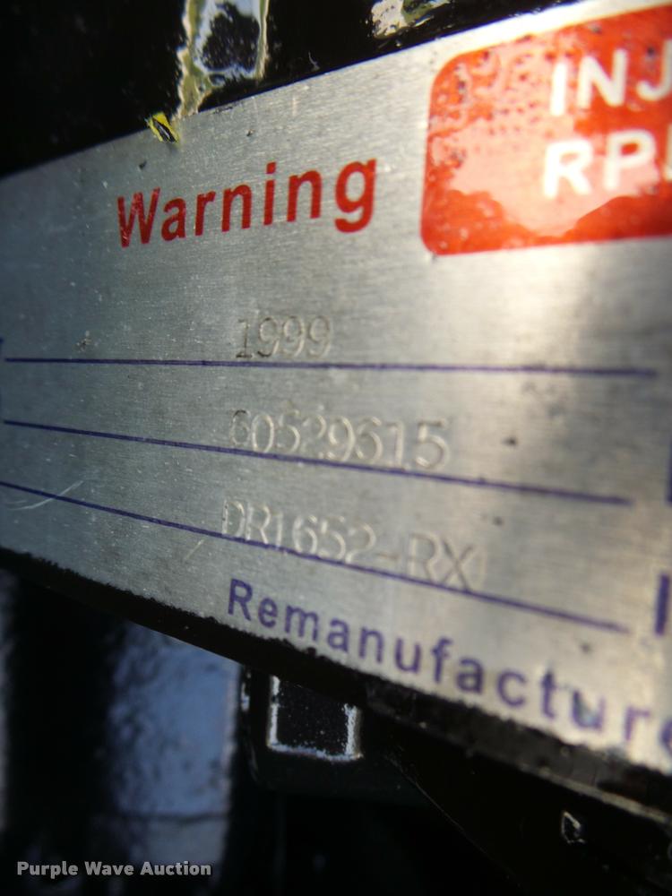 image for item DB1318 1999 Peterbilt 379 semi truck