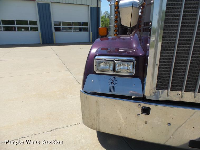 image for item DB1319 1998 Kenworth W900 semi truck