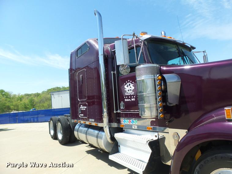 image for item DB1319 1998 Kenworth W900 semi truck