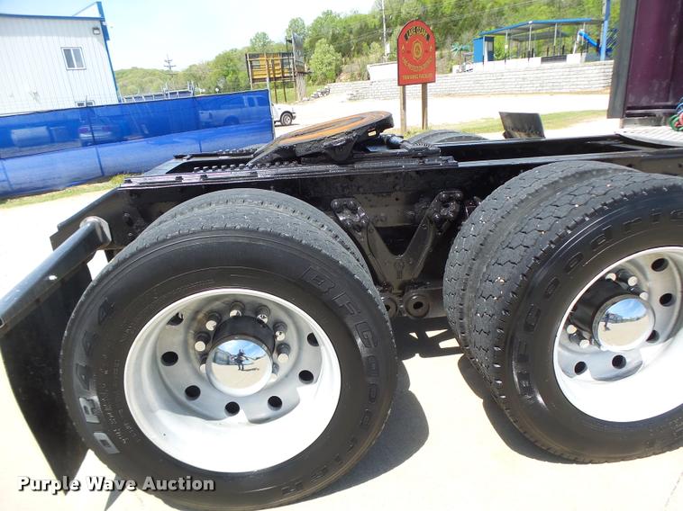 image for item DB1319 1998 Kenworth W900 semi truck