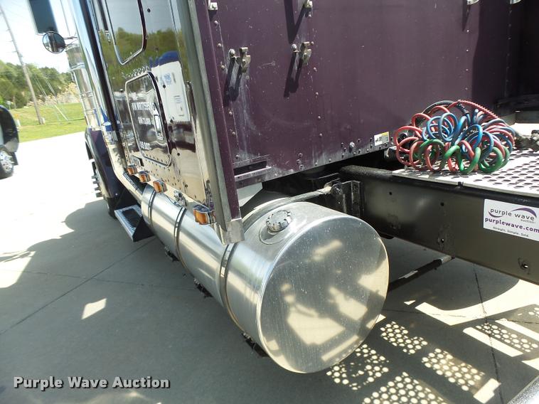 image for item DB1319 1998 Kenworth W900 semi truck