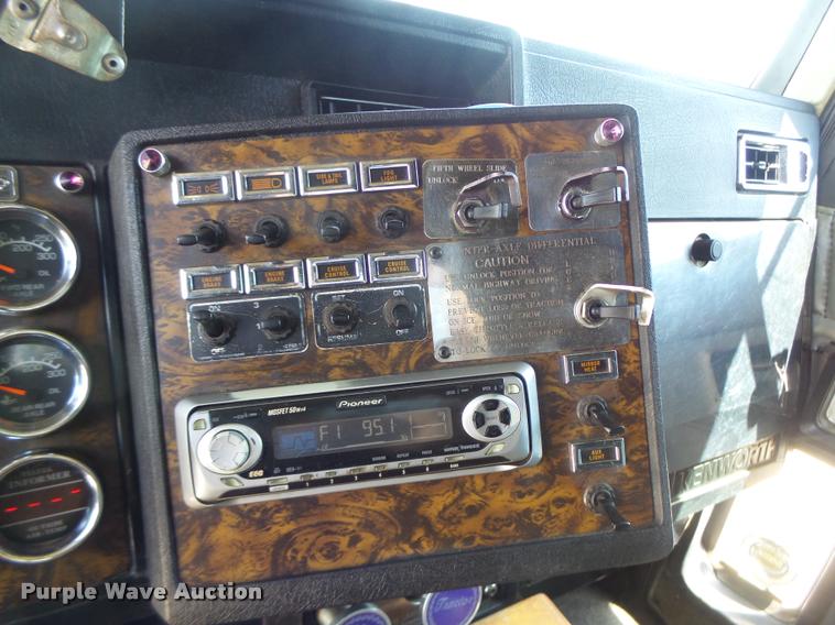 image for item DB1319 1998 Kenworth W900 semi truck