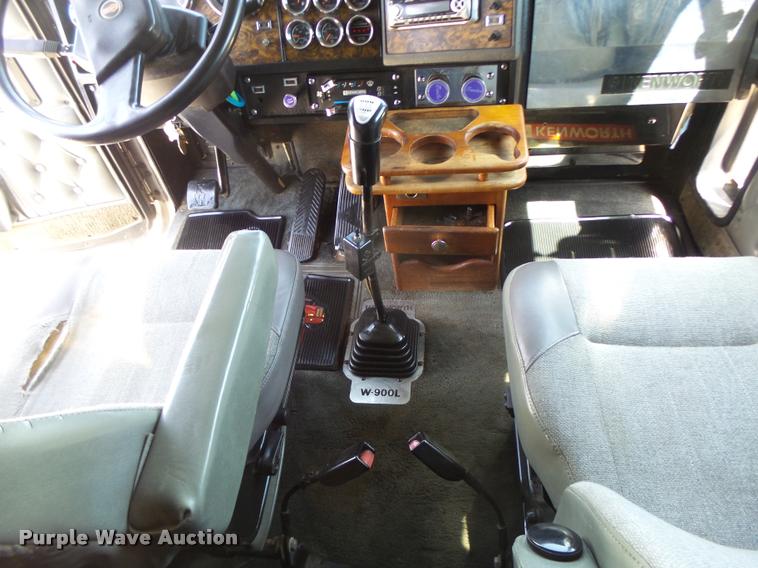image for item DB1319 1998 Kenworth W900 semi truck