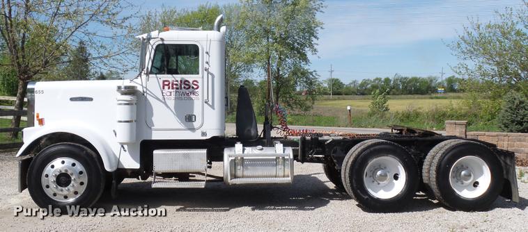 image for item DB3005 1985 Freightliner FLC semi truck