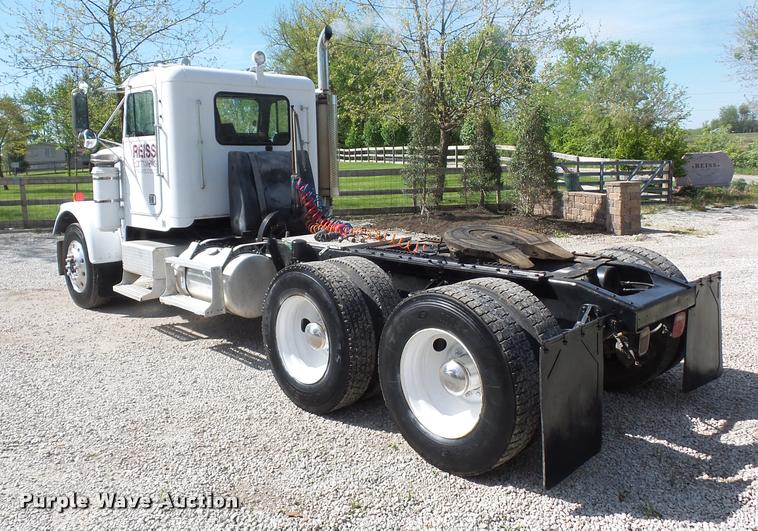 image for item DB3005 1985 Freightliner FLC semi truck