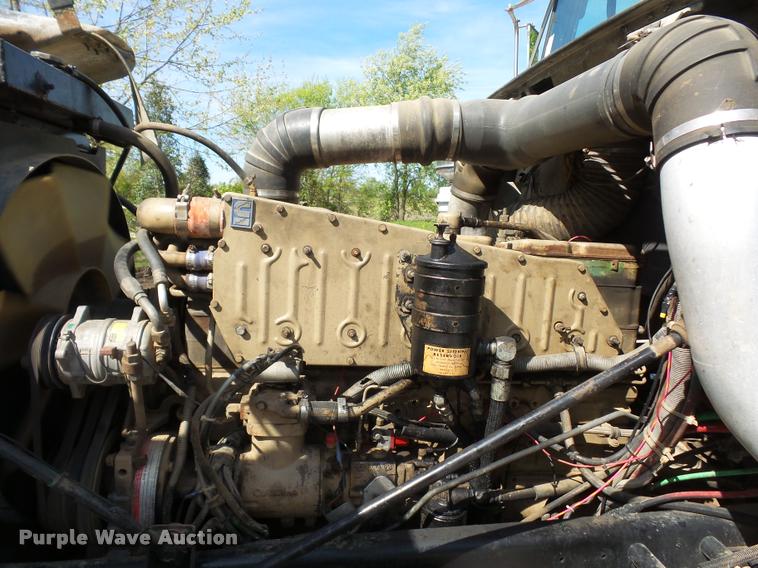 image for item DB3005 1985 Freightliner FLC semi truck