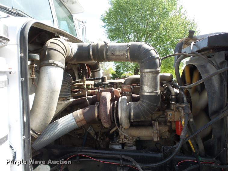 image for item DB3005 1985 Freightliner FLC semi truck