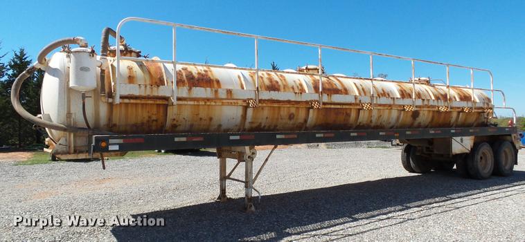 image for item DB4690 2012 Southern Vac vacuum tank trailer