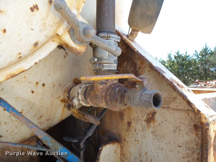 image for item DB4690 2012 Southern Vac vacuum tank trailer