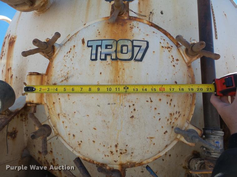 image for item DB4690 2012 Southern Vac vacuum tank trailer