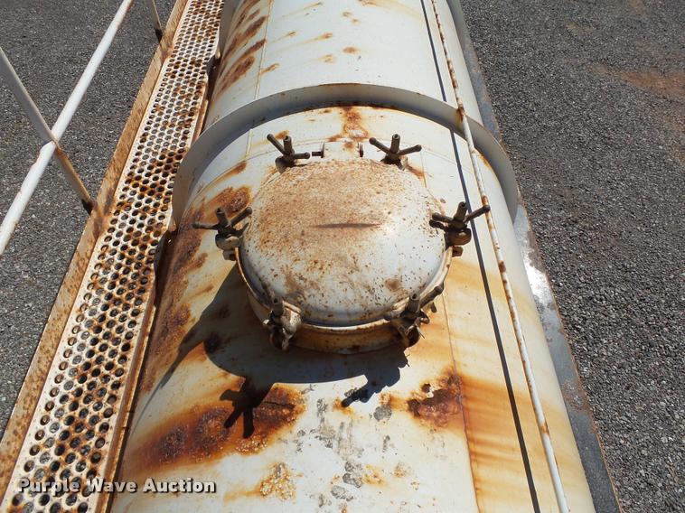 image for item DB4690 2012 Southern Vac vacuum tank trailer