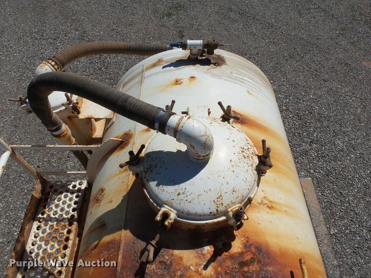 image for item DB4690 2012 Southern Vac vacuum tank trailer