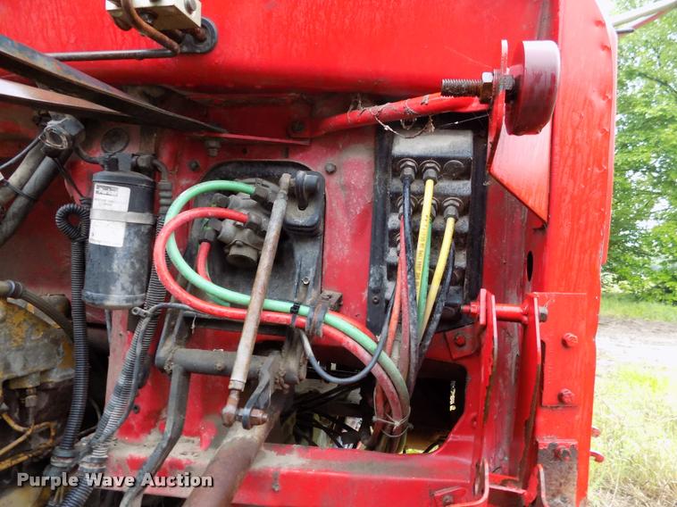 image for item DC7229 1990 Freightliner FLC11264T truck cab and chassis