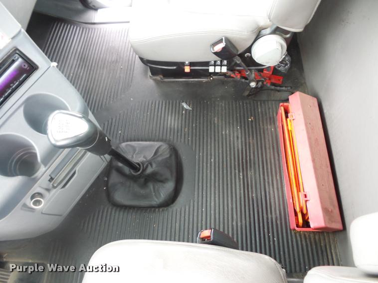 image for item DD9359 2009 Freightliner Columbia semi truck