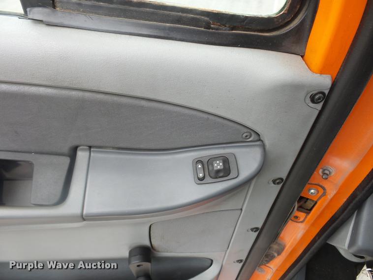 image for item DD9359 2009 Freightliner Columbia semi truck