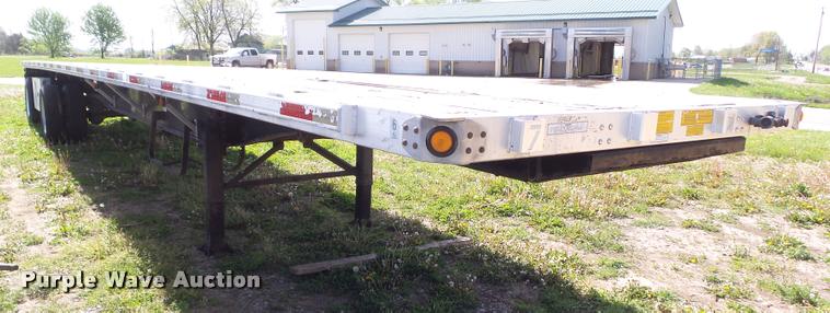 image for item DH9254 2004 Utility Trailers flatbed trailer