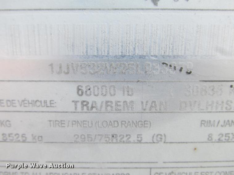 image for item K6147 2005 Wabash dry van trailer