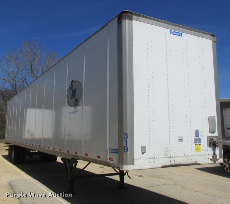 image for item K6148 2009 Stoughton dry van trailer