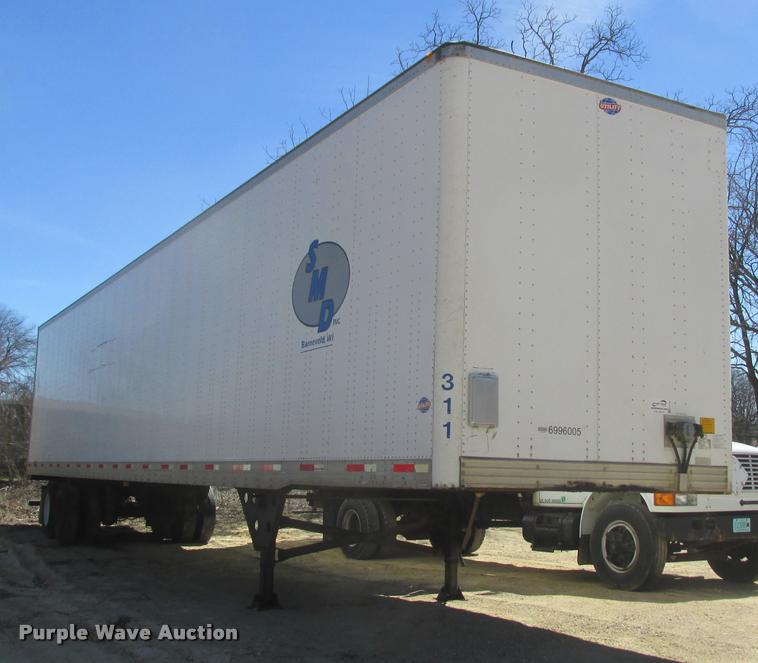 image for item K6149 2006 Utility dry van trailer