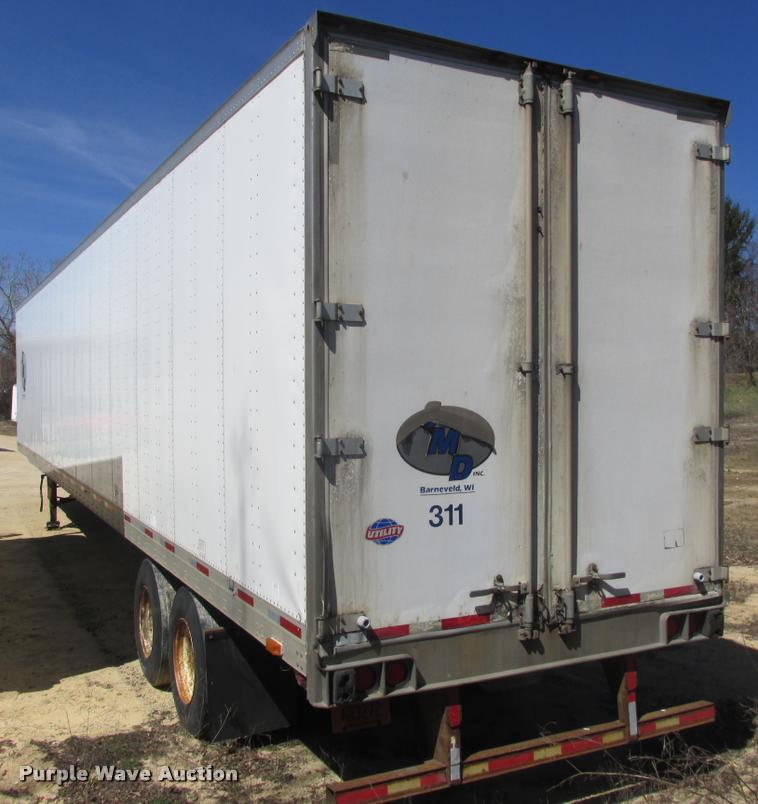 image for item K6149 2006 Utility dry van trailer