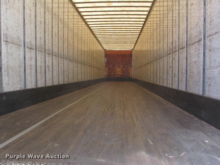 image for item K6149 2006 Utility dry van trailer