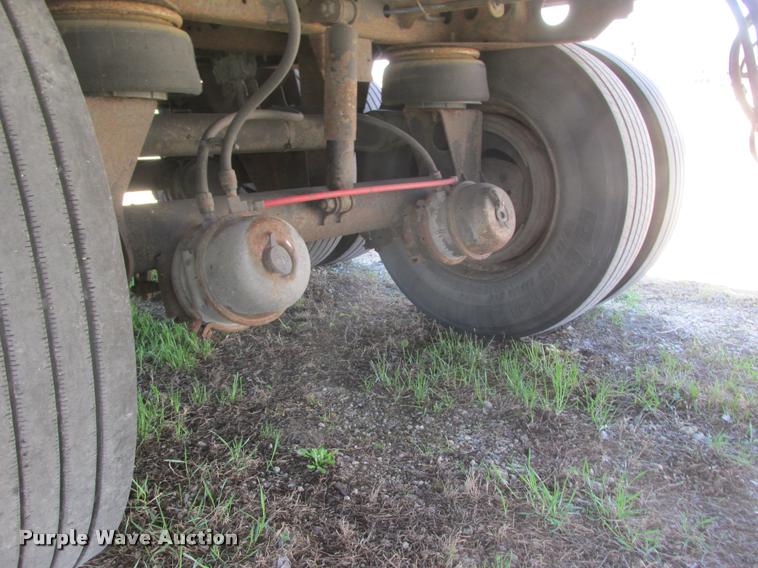 image for item K6150 2003 Wabash dry van trailer