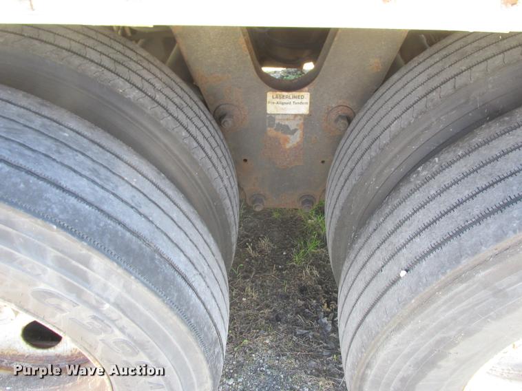 image for item K6150 2003 Wabash dry van trailer