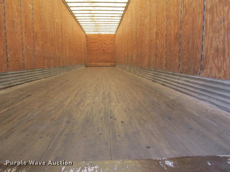 image for item K6152 2004 Great Dane dry van trailer