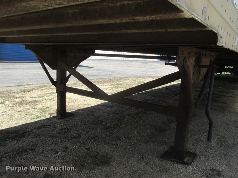 image for item K6152 2004 Great Dane dry van trailer