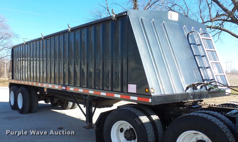 image for item L4521 2010 Neville Built double hopper grain trailer