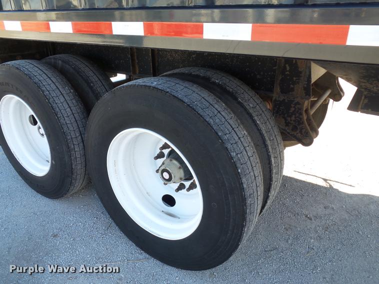 image for item L4521 2010 Neville Built double hopper grain trailer