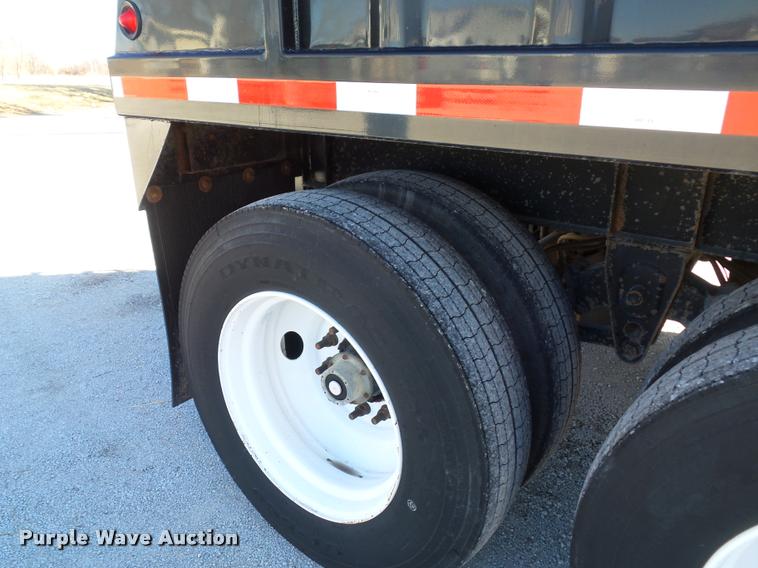 image for item L4521 2010 Neville Built double hopper grain trailer