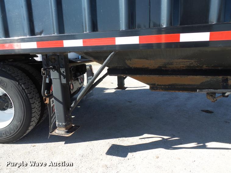 image for item L4521 2010 Neville Built double hopper grain trailer