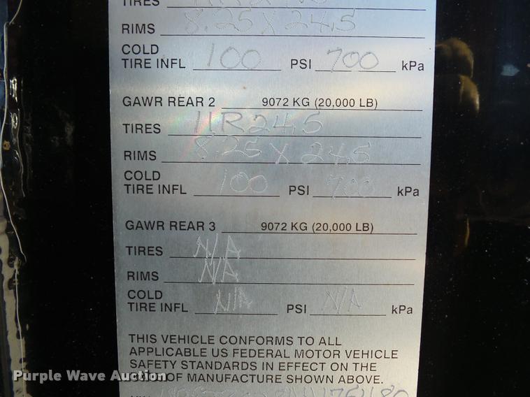 image for item L4521 2010 Neville Built double hopper grain trailer