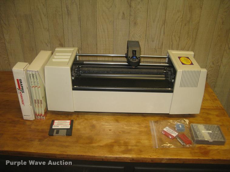 image for item BP9501 Gerber Select 15 vinyl cutter