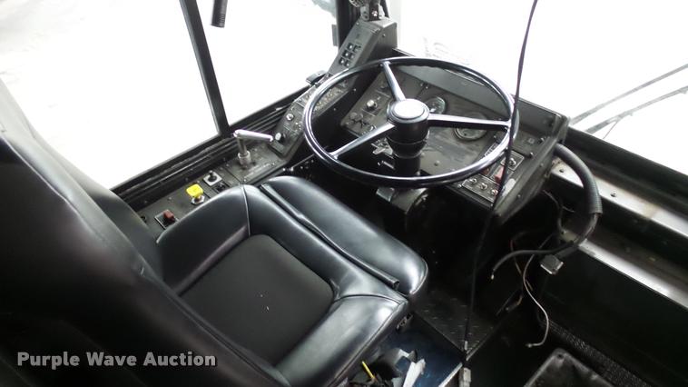 image for item DA7755 2002 Gillig G20B096N4 transit bus